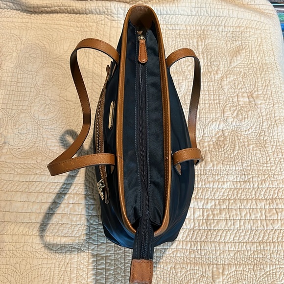 MICHAEL KORS BLUE NYLON TOTE DOUBLE HANDLES - Picture 2 of 14